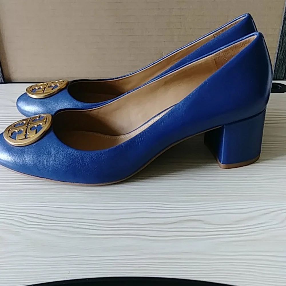 Tory Burch Size 10 Blue Block Heels - Picture 5 of 10